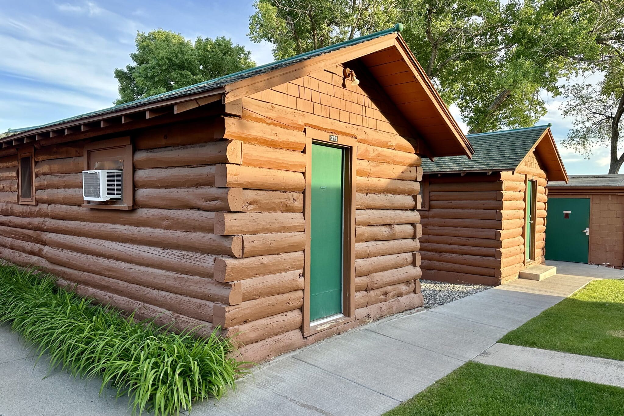 Rustic Charm in the Wild West: Buffalo Bill Cabins Cody Wyoming Review