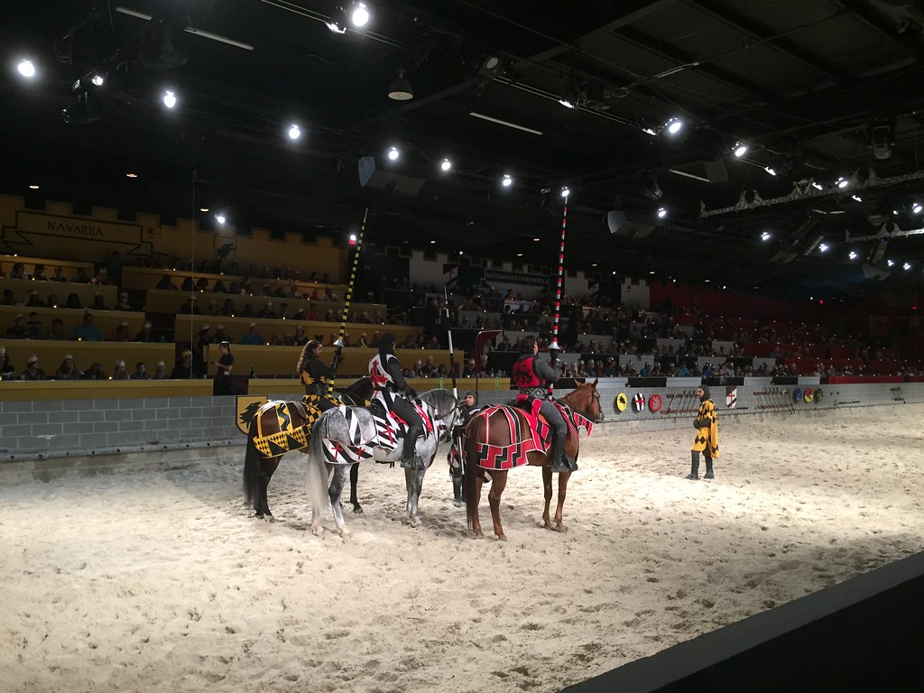 Fun and a Feast: 7 Myrtle Beach Dinner Shows You’ll Regret Missing