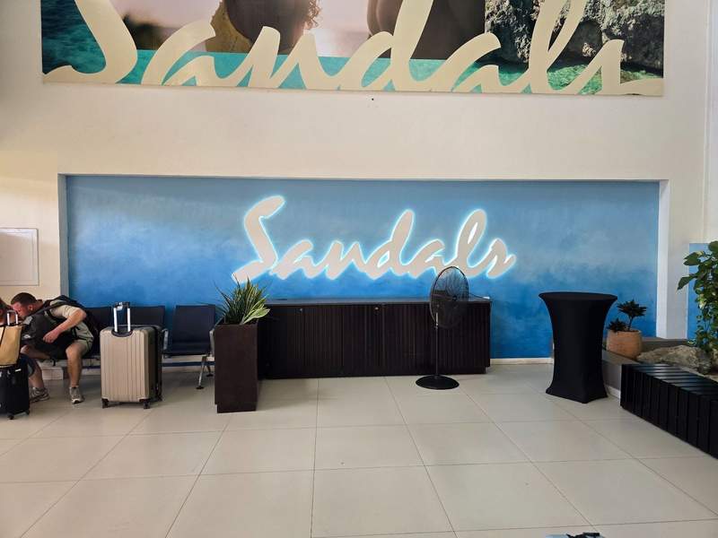 Sandals resort desk at Curacao aiport
