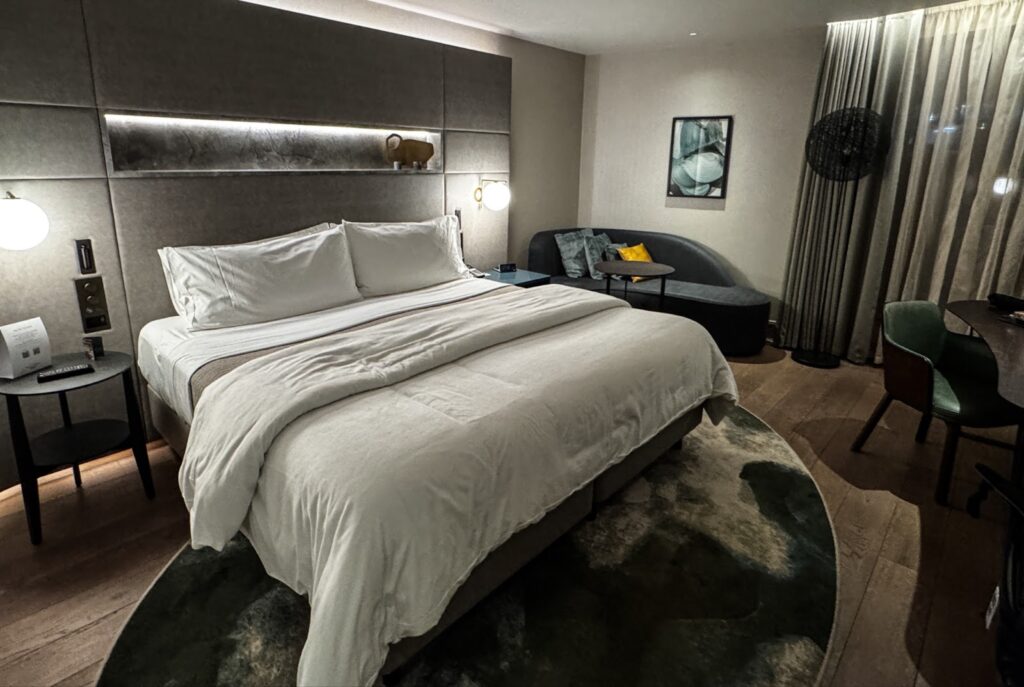 At the Westin London City, guests are guaranteed a good night's sleep in the Westin Heavenly Bed with premium linens and bedding