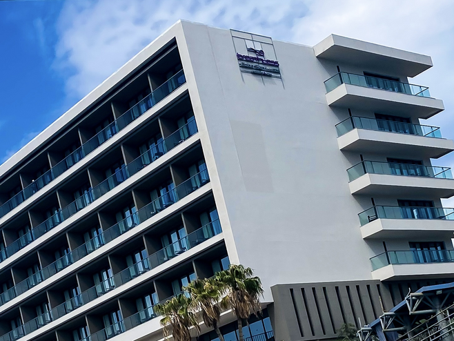 Why Breathless Cabo San Lucas Is the Ultimate Romantic Couple’s Getaway