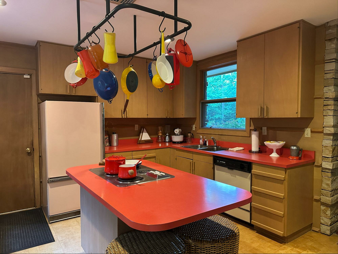 Colorful kitchen at the Duncan House.
