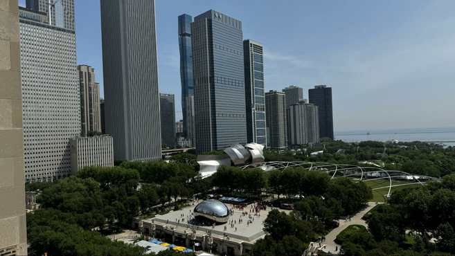 From Deep-Dish to Day Spas: The Chicago Girls’ Weekend You Need