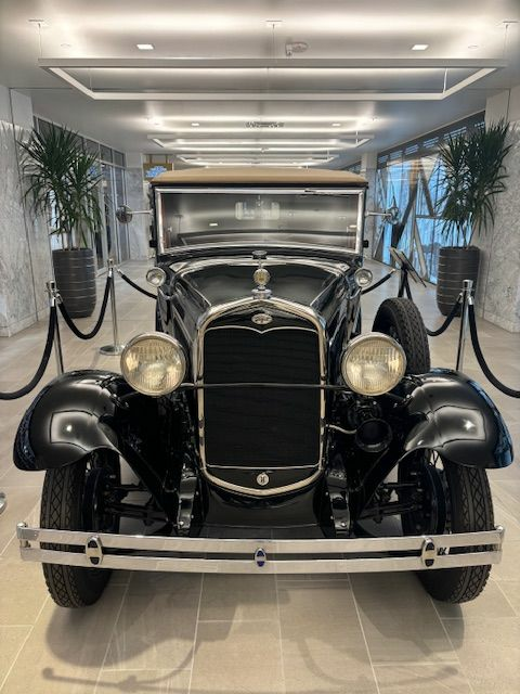 Black convertible Ford Model T car