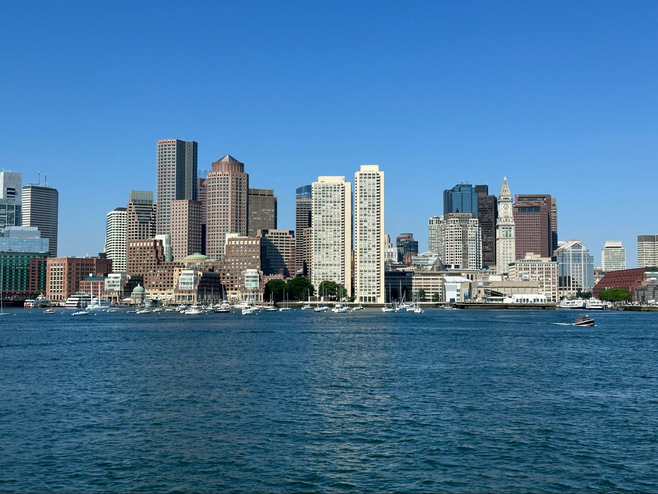 Boston City Experience: 1 if by Land, 2 if by Sea